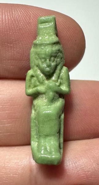 Picture of ANCIENT EGYPT.  BEAUTIFUL COLOR. GRECO - ROMAN - FAIENCE ISIS NURSING HORUS AMULET . 300 B.C - 100 A.D