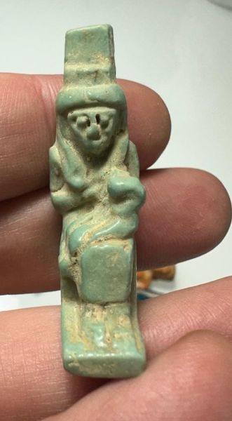 Picture of ANCIENT EGYPT. LARGE SIZE. GRECO - ROMAN FAIENCE ISIS NURSING HORUS AMULET.  300 B.C - 100 A.D