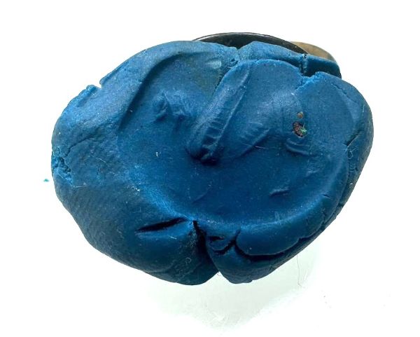 Picture of Babylonia or Mesopotamia. 2nd century AD. Bronze Ring. GRIFFIN.