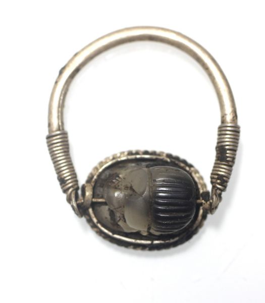 Picture of ANCIENT EGYPT. STONE AND SILVER SCARAB REVOLVING RING. NEW KINGDOM 1400 - 1200 B.C