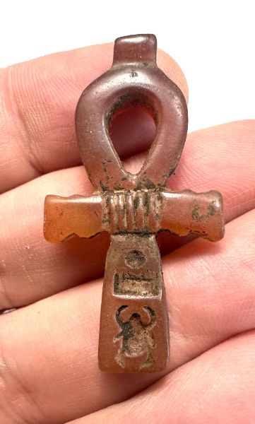 Picture of ANCIENT EGYPT. 26TH DYNASTY. LARGE CARNELIAN ANKH AMULET WITH THE NAME OF KING THUTMOSES III. 600 - 300 B.C