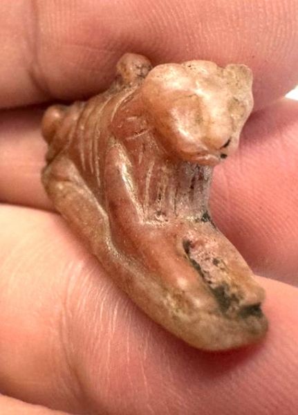 Picture of ANCIENT EGYPT. 26TH DYNASTY. LARGE CARNELIAN AMULET OF A LION. 600 - 300 B.C