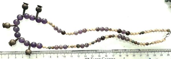 Picture of ANCIENT EGYPT. NEW KINGDOM. AMETHYST AND SILVER NECKLACE.  1400 - 1200 B.C