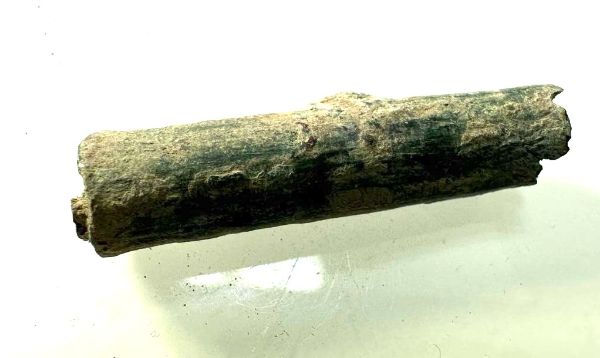 Picture of ANCIENT HOLY LAND. SILVER? SCROLL WITH THE ORIGINAL BRONZE CASE