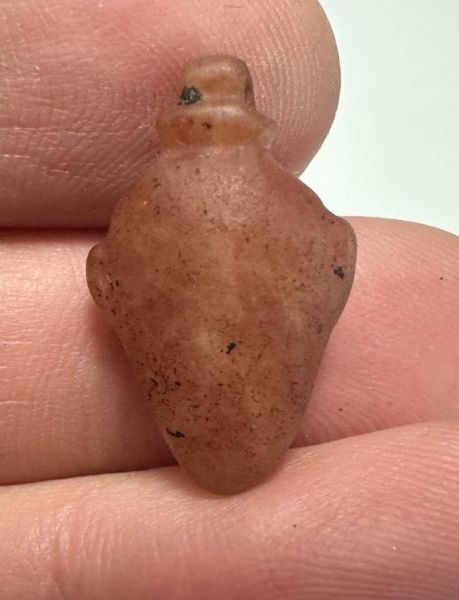 Picture of Ancient Egypt. CARNELIAN STONE HEART AMULET. 600 - 300 B.C
