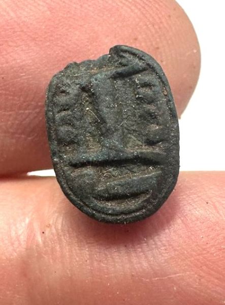Picture of ANCIENT EGYPT.  FAIENCE SCARAB. NEW KINGDOM  . 1400 - 1200 B.C