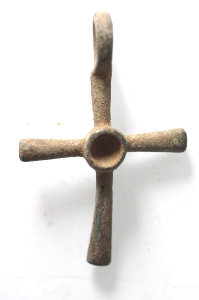 Picture of ANCIENT BYZANTINE  BRONZE CROSS. 800 - 1000 A.D
