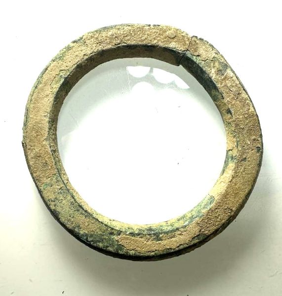 Picture of LEVANT . IRON AGE 7TH - 6TH CENTURY B.C SOLID BRONZE BRACELET. PROBABLY USED AS MONEY BEFORE CURRENCY