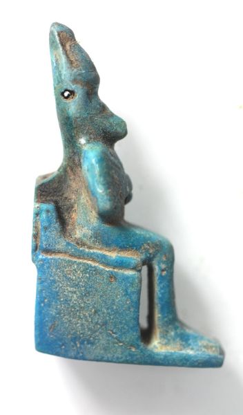 Imagen de ANCIENT EGYPT. LARGE FAIENCE SEATED BABOON? AMULET. 600 - 300 B.C