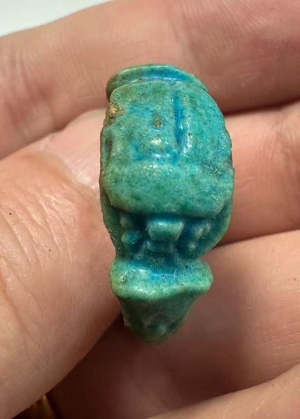 Picture of ANCIENT EGYPT-  FAIENCE RING. SCARAB. 600 - 300 B.C. BEAUTIFUL WITH NO REPAIRS OR RESTORTAION