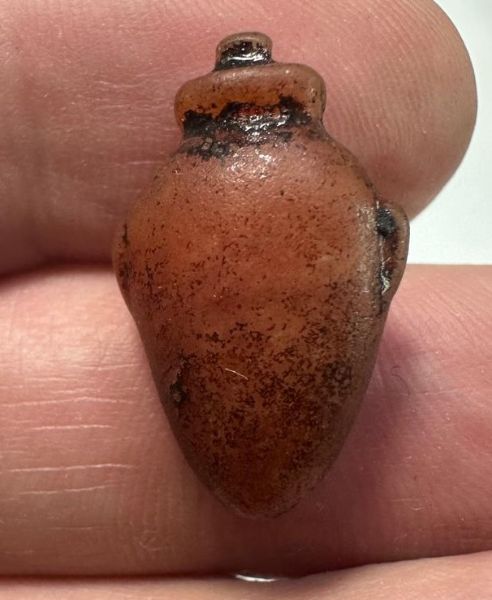 Picture of   Ancient Egypt. CARNELIAN STONE HEART AMULET. 600 - 300 B.C
