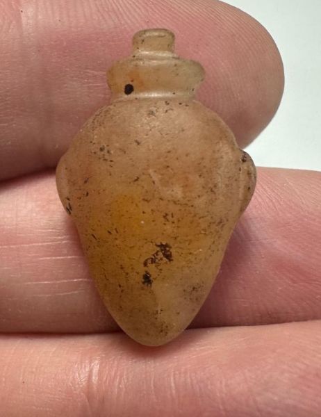 Picture of   Ancient Egypt. CARNELIAN STONE HEART AMULET. 600 - 300 B.C
