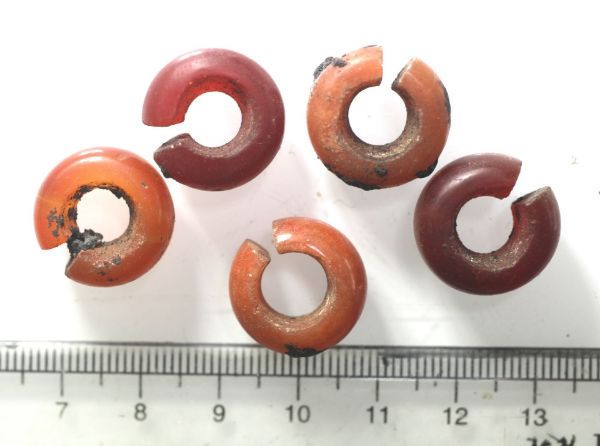 Picture of   Ancient Egypt. LOT OF 5 CARNELIAN HAIR RINGS. 600 - 300 B.C