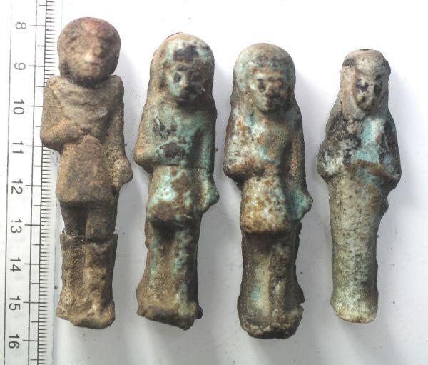 Picture of ANCIENT EGYPT. THIRD INTERMEDIATE PERIOD. LOT OF 4 FAIENCE USHABTIS INCLUDING FOUR OVERSEERS. 1000 - 700 B.C