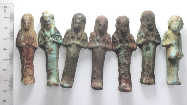 Picture of LOT OF 7 : ANCIENT EGYPT. FAIENCE USHABTIS INCLUDING ONE OVERSEER. 1075 - 600  B.C